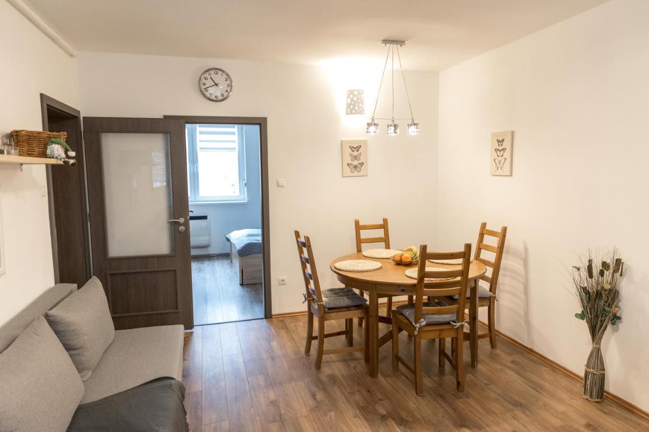 Sflower Apartman Eger Bagian luar foto